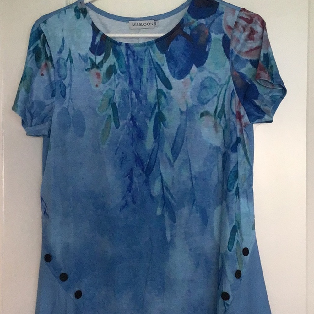NWOT Blue Tunic Style Top